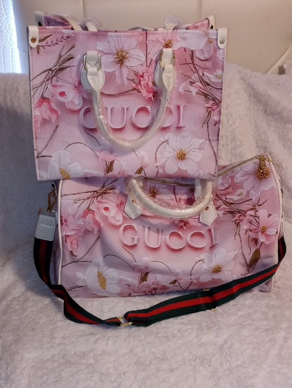 GUCCIDesigner Pink Floral Tote & Duffle Set - Picture 10 of 12